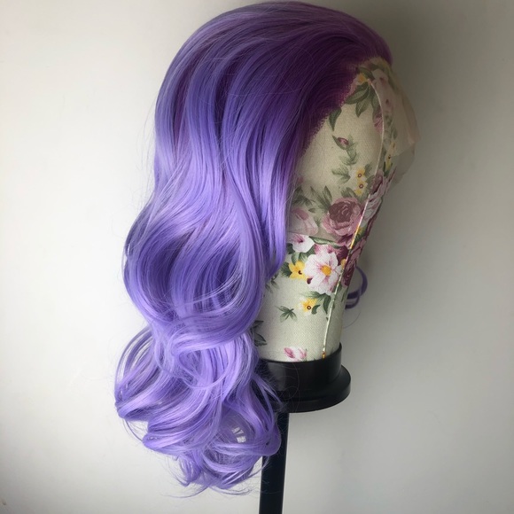 - EVERY 16” PURPLE OMBRÉ CURLY Lace Front Wig main image 10